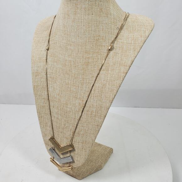 Vintage Necklace Chain Gold Silver Tone w/ Arrows 36 Inch Adjustable - Picture 4 of 5